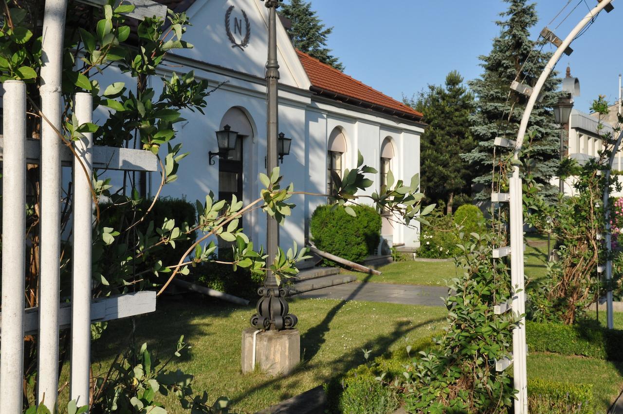Hotel "Zajazd Napoleonski" Warsaw Luaran gambar